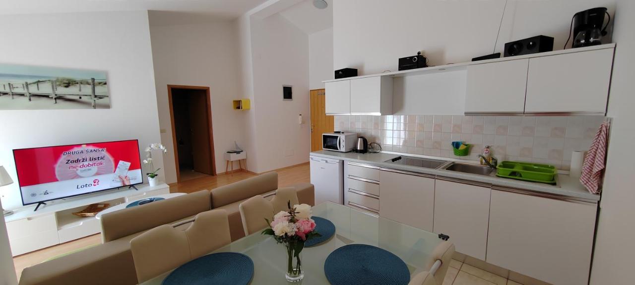 Apartman Krase Medulin Exterior photo